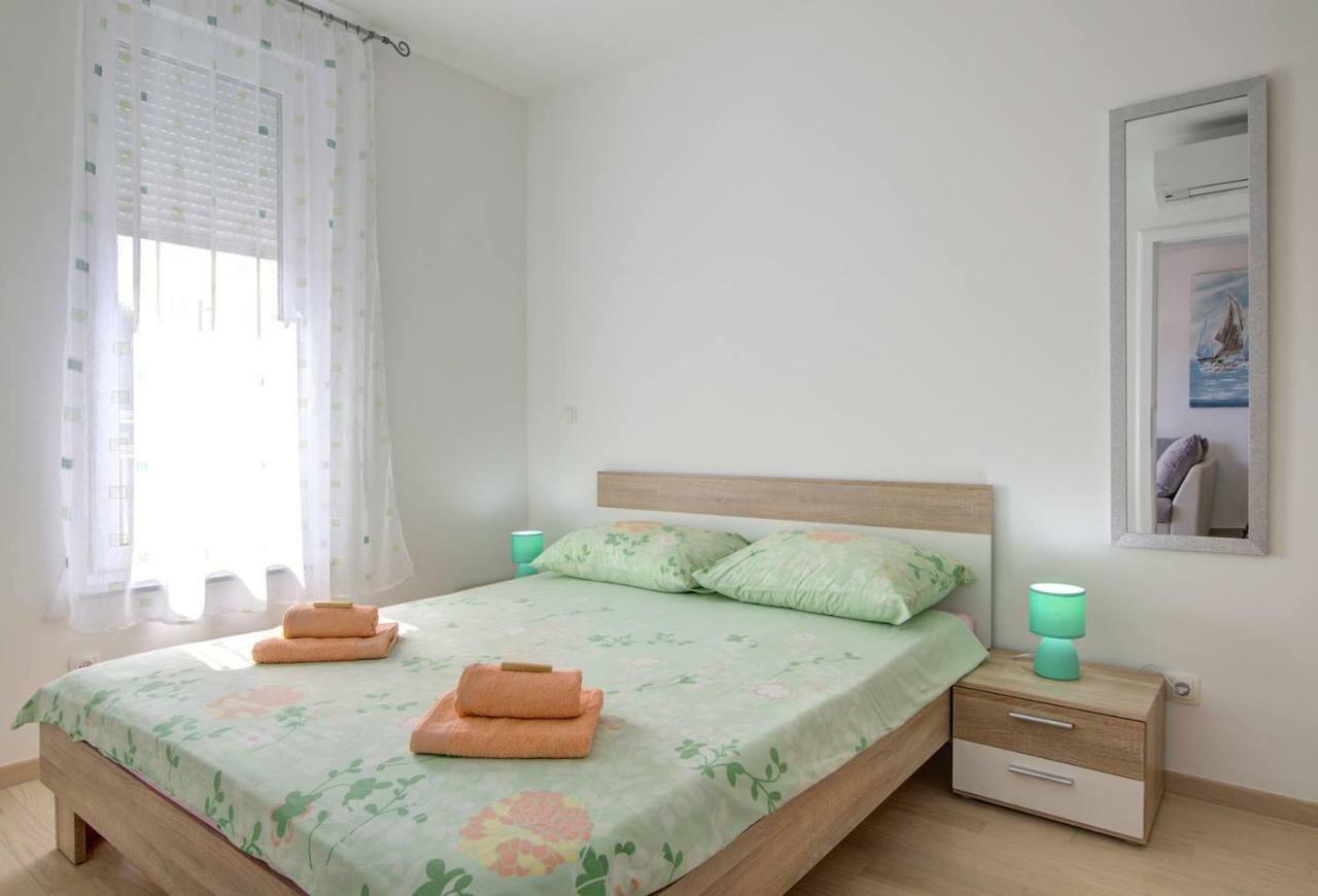 Apartment Waves-Villa Sunce Zengg Kültér fotó
